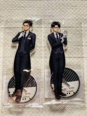 진격의 거인 슈퍼 호텔