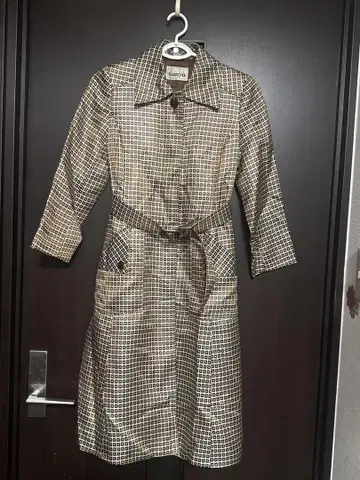 [ used ] 브라운 체크 무늬 긴팔 원피스/코트