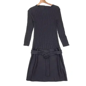 새상품급 MAX&Co. 케이블 니트 벨트 포함 스커트 도킹 원피스