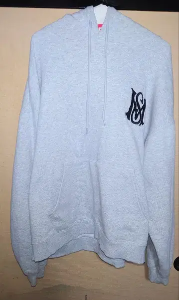 MFC STORE 후드티