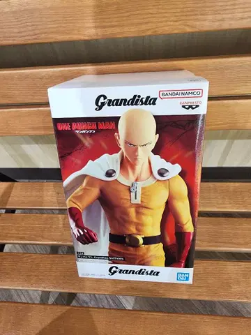 Grandista 원펀맨 사이타마 피규어