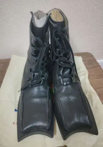 디자인 부츠 25cm 정도