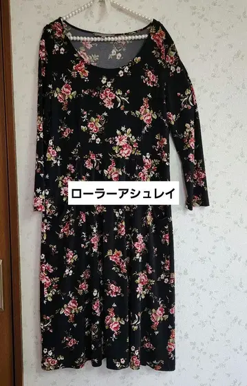 새상품급 LAURA ASHLEY 플라워 프린트 원피스