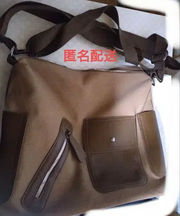 브라운 숄더백 캔버스