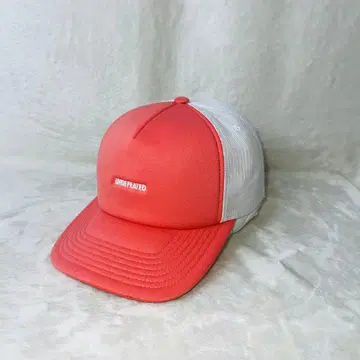 UNDEFEATED 언디피티드 메쉬 캡 프리 사이즈 주홍색