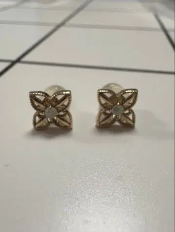 K10 오팔 귀걸이