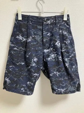 narifuri 픽셀 카모 숏팬츠 NAVY 디지털 카모