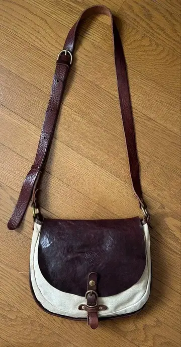 IL BISONTE 숄더백