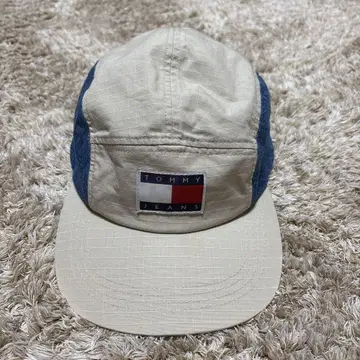 새상품급 TOMMY JEANS 베이지 데님 제트 캡