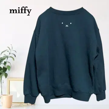 zC8 [L] miffy 자수 맨투맨 래글런 슬리브 속기모 풀오버
