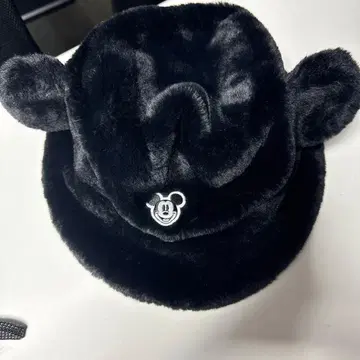 도쿄 디즈니 리조트 미키 귀 모양 퍼 버킷 햇 블랙 58cm