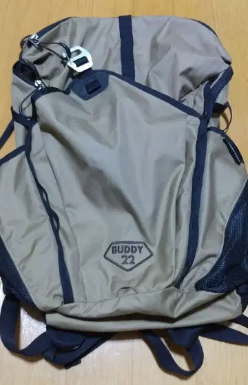 BUDDY 22 백팩 베이지