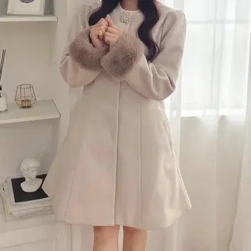 evelyn 비쥬 코트 2023