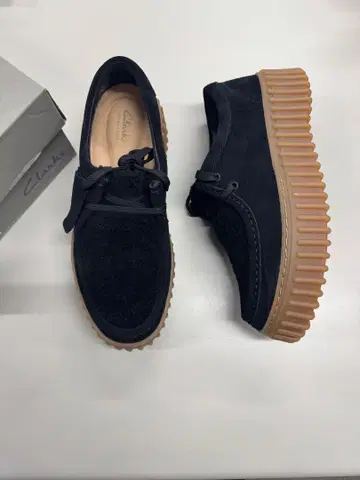 [ 클락스 ] CLARKS 토힐 루비 모카신 데크