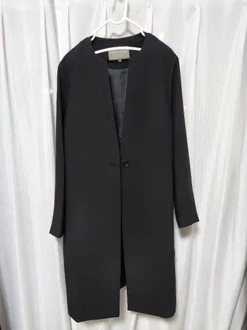 블랙 체스터 코트 38