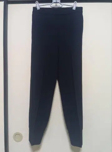 LOUNGEDRESS 슬릿 블랙 팬츠