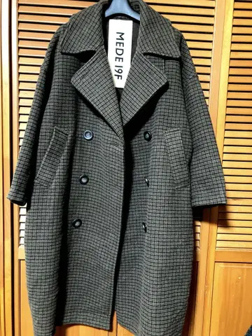 MEDE19F 체크 무늬 더블 브레스트 코트