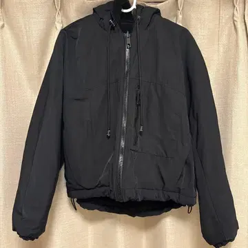 [ 리버서블 ] ZARA 보아 소재 블랙 자켓 후드 부착