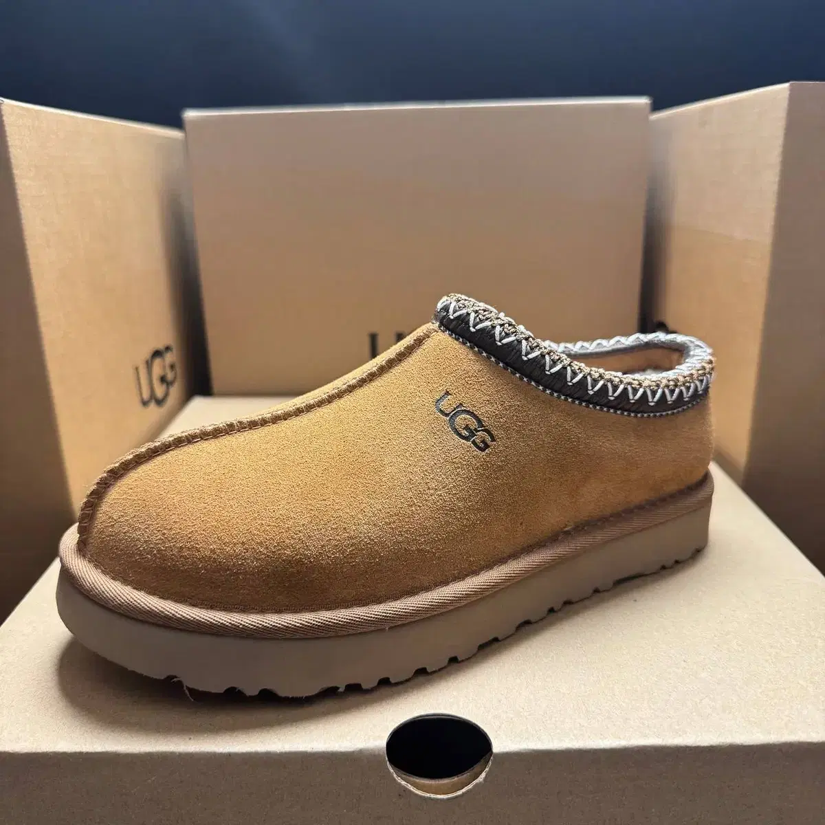 Ugg Tasman Slipper Chestnut