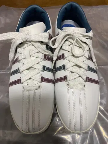 화이트 스트라이프 디자인 스니커즈 K.SWISS 27.5cm