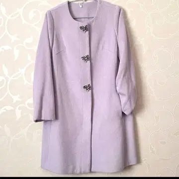 노카라 코트 비쥬 부착 라벤더