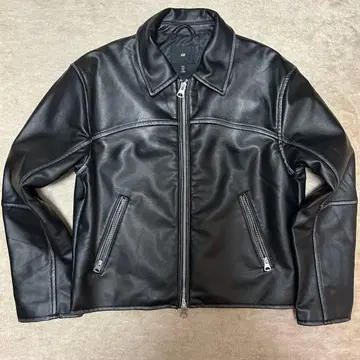 H&M 레귤러 핏 가죽 자켓 M 짧은 기장