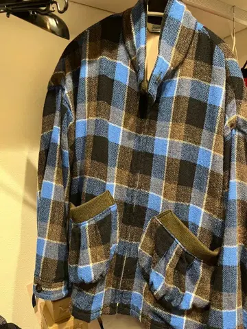 Tenderloins 스윙탑