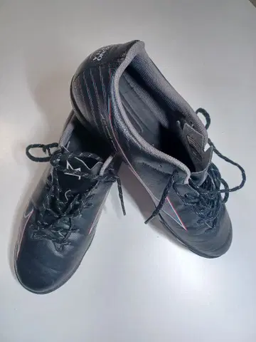 Mizuno 축구 트레이닝 슈즈 ALPHA 블랙 28.0cm
