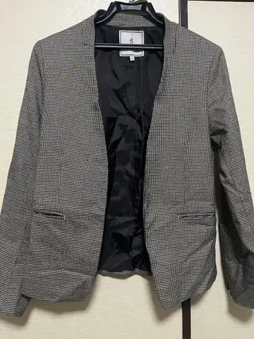 체크 무늬 테일러드 자켓