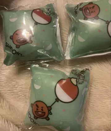 BT21 쿠션 참 SHOOKY 쿠라스시 3개 세트