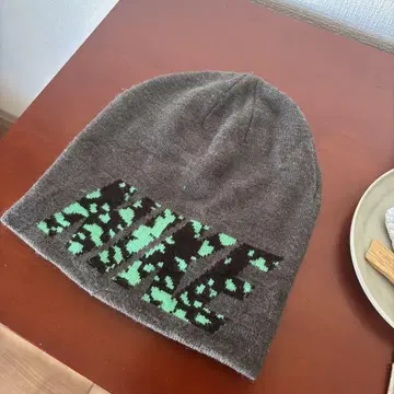 00s Nike y2k camo archive beanie BR99