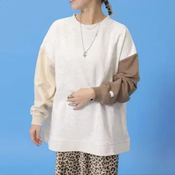 렙심 미와타라 기획 쭈리 배색 풀오버