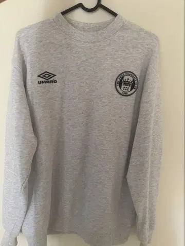 UMBRO 그레이 긴팔 맨투맨