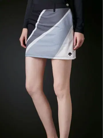 DESCENTE 골프 여성용 스커트 블랙/그레이