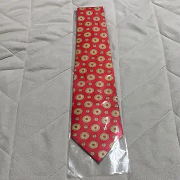 넥타이 빨간색