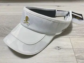 새상품 마크앤로나 화이트 바이저