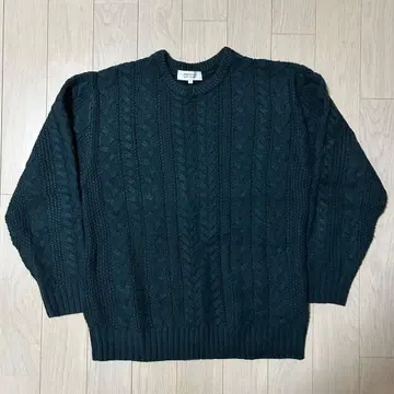 다크 그린 케이블 니트 스웨터 L 사이즈