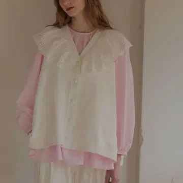 미사용 새상품 레이스 칼라 베스트 안미누 unminou