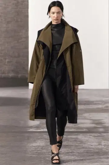 ZARA ZW Collection 대비 롱 트렌치코트 새상품