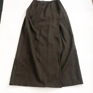 아나이 울 랩스커트