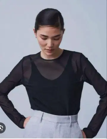 [ 미사용 ] STUNNING LURE 튤 롱T 블랙 M 사이즈