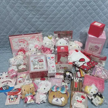산리오 초레어 헬로키티 묶음 판매 계산기 체스트 머그 봉제 인형