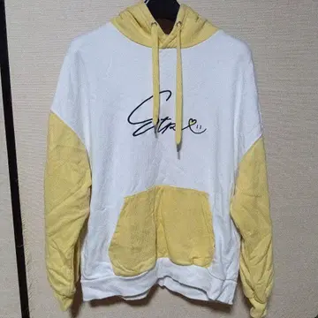 스토푸리 루토 후드티