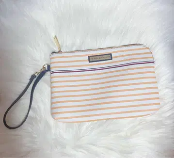 TOMMY HILFIGER 백