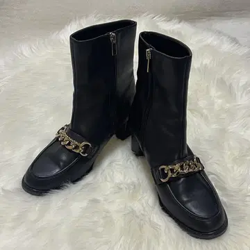 새상품급 JELLY BEANS 체인 숏부츠 블랙 23.5cm