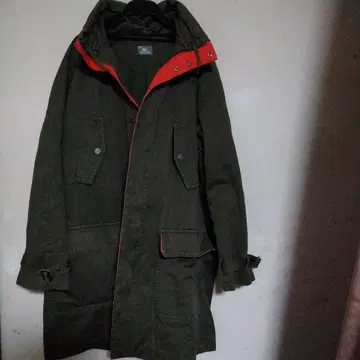 LACOSTE 후드 부착 모즈 코트 50/4