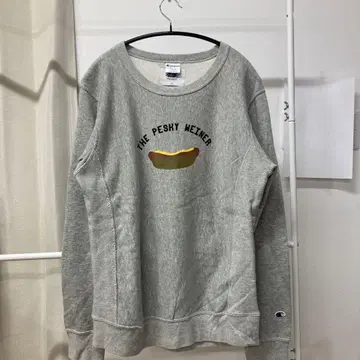 [ XL ] Champion x MARK MCNAIRY 그레이 맨투맨