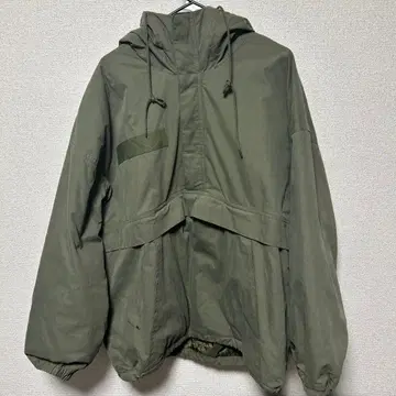 올리브 그린 풀오버 마운틴 후드티