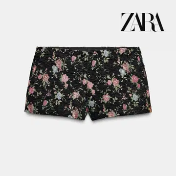 ZARA 플라워 무늬 미니 자카드 숏팬츠