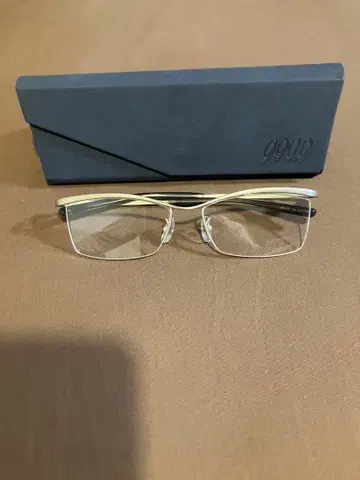 999.9